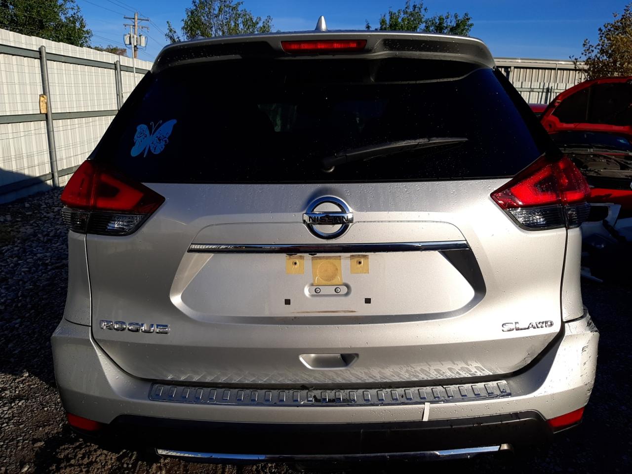 2018 Nissan Rogue - Image 6