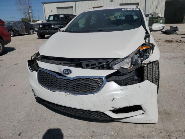  KIA FORTE 2015 Белы