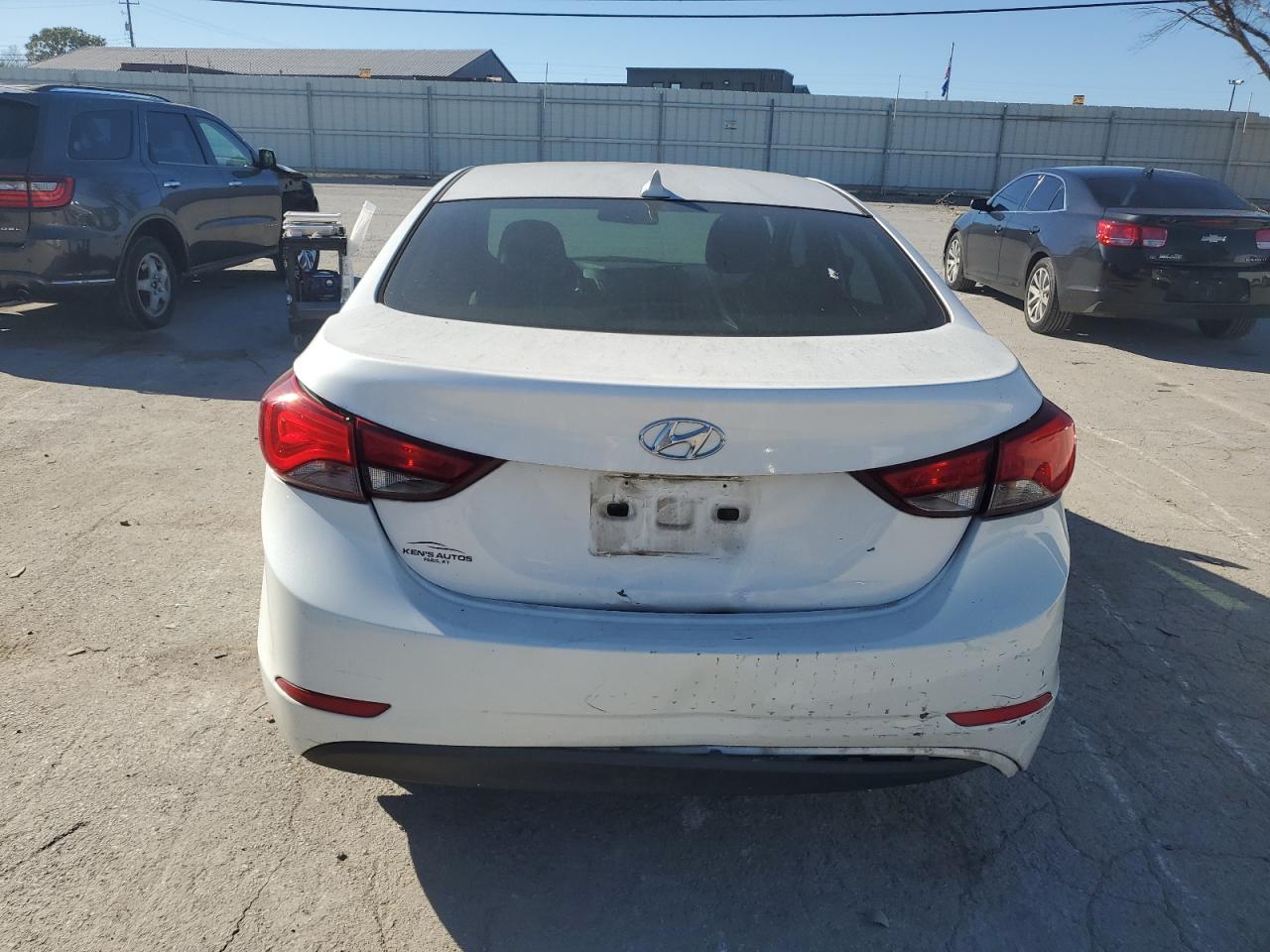 2015 Hyundai Elantra Se VIN: 5NPDH4AE8FH629142 Lot: 75205894