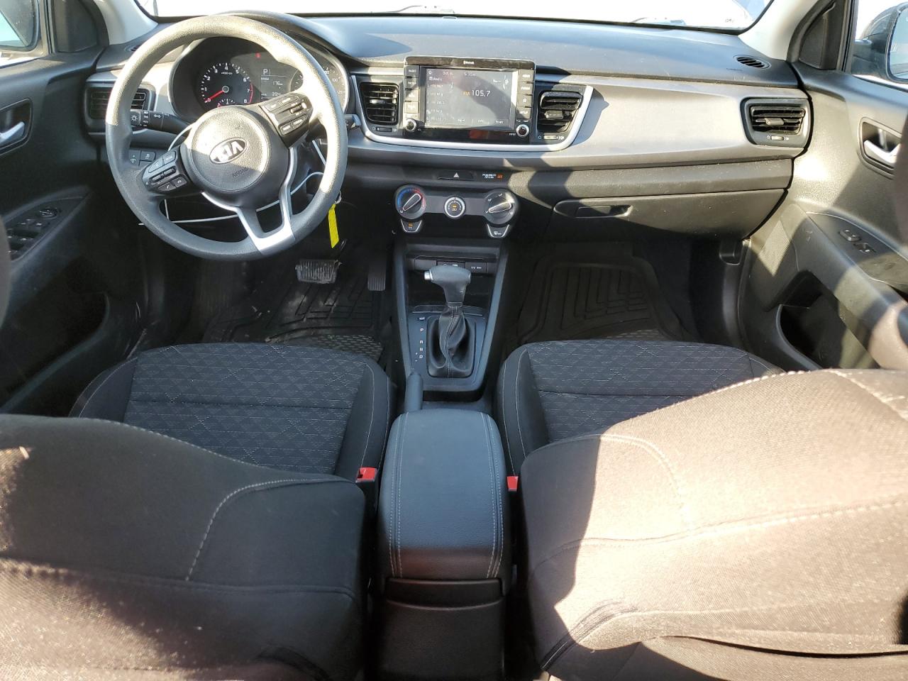 3KPA24AB9KE195242 2019 Kia Rio S