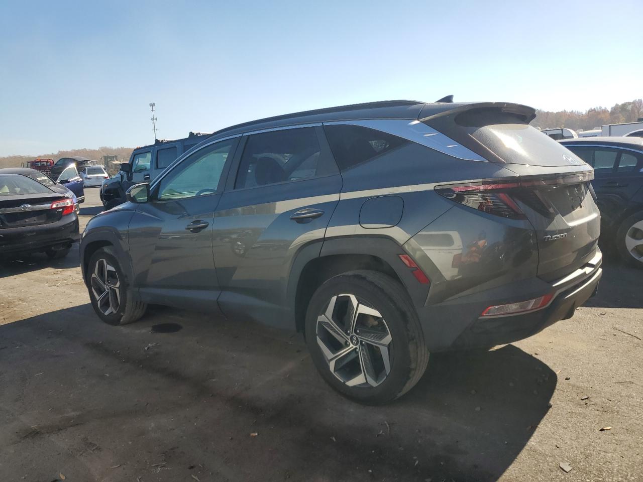 5NMJCCAE4NH071636 2022 HYUNDAI TUCSON - Image 2
