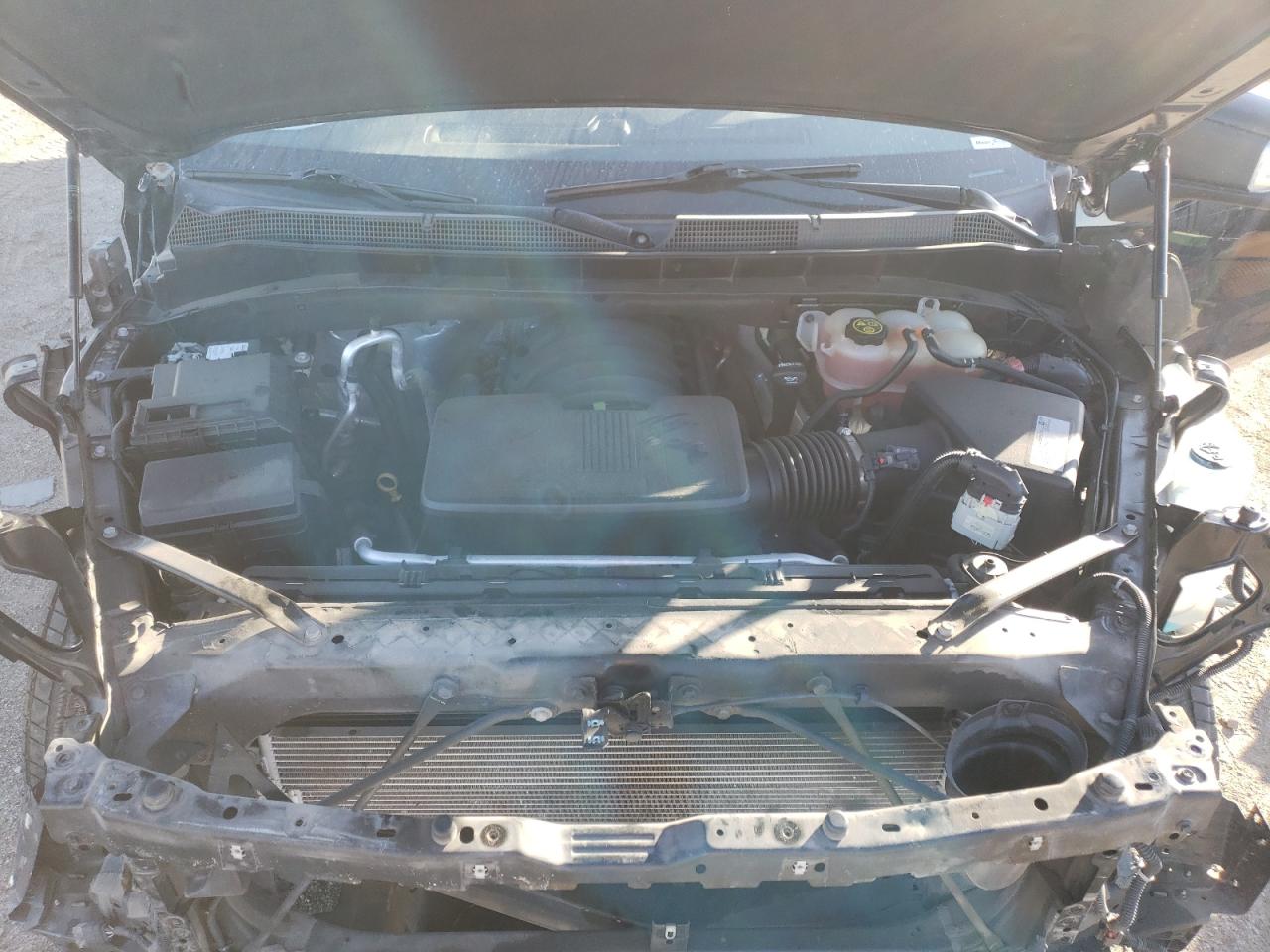 2019 Chevrolet Silverado - Image 11