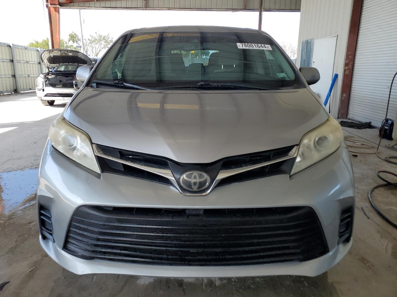 VIN 5TDKZ3DC9JS916999 2018 TOYOTA All Models no.5