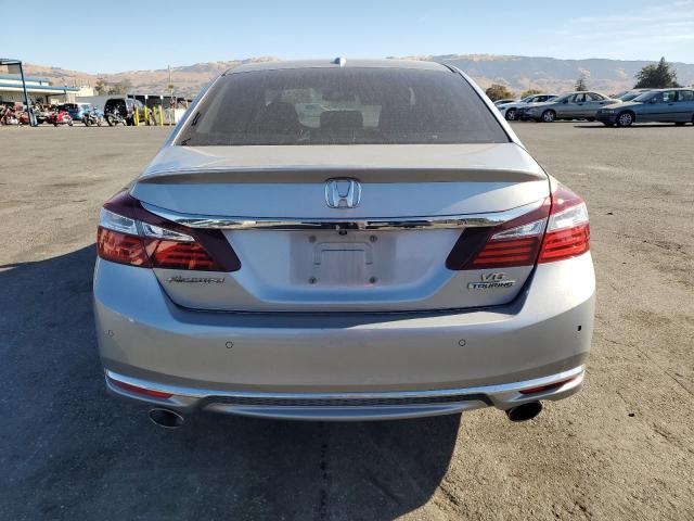  HONDA ACCORD 2017 Srebrny