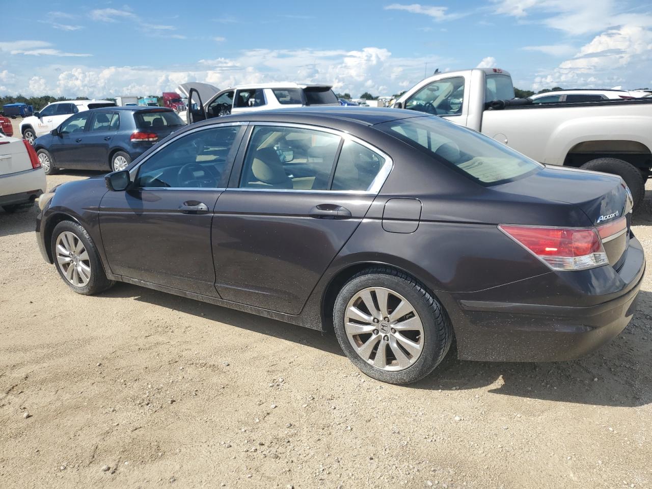 2011 Honda Accord - Image 2