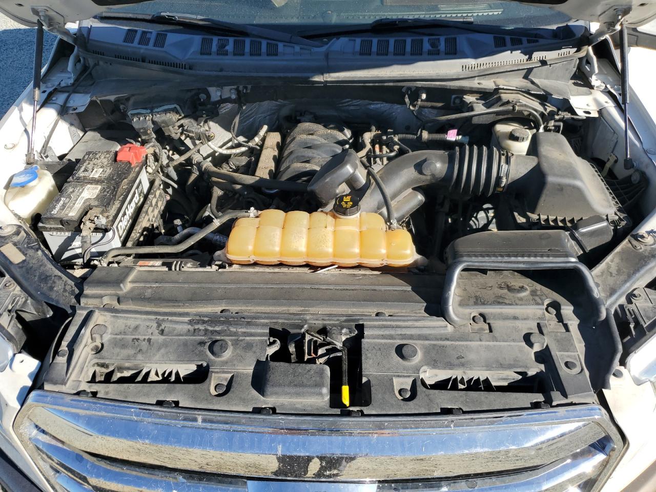 2015 Ford F-150 - Image 11