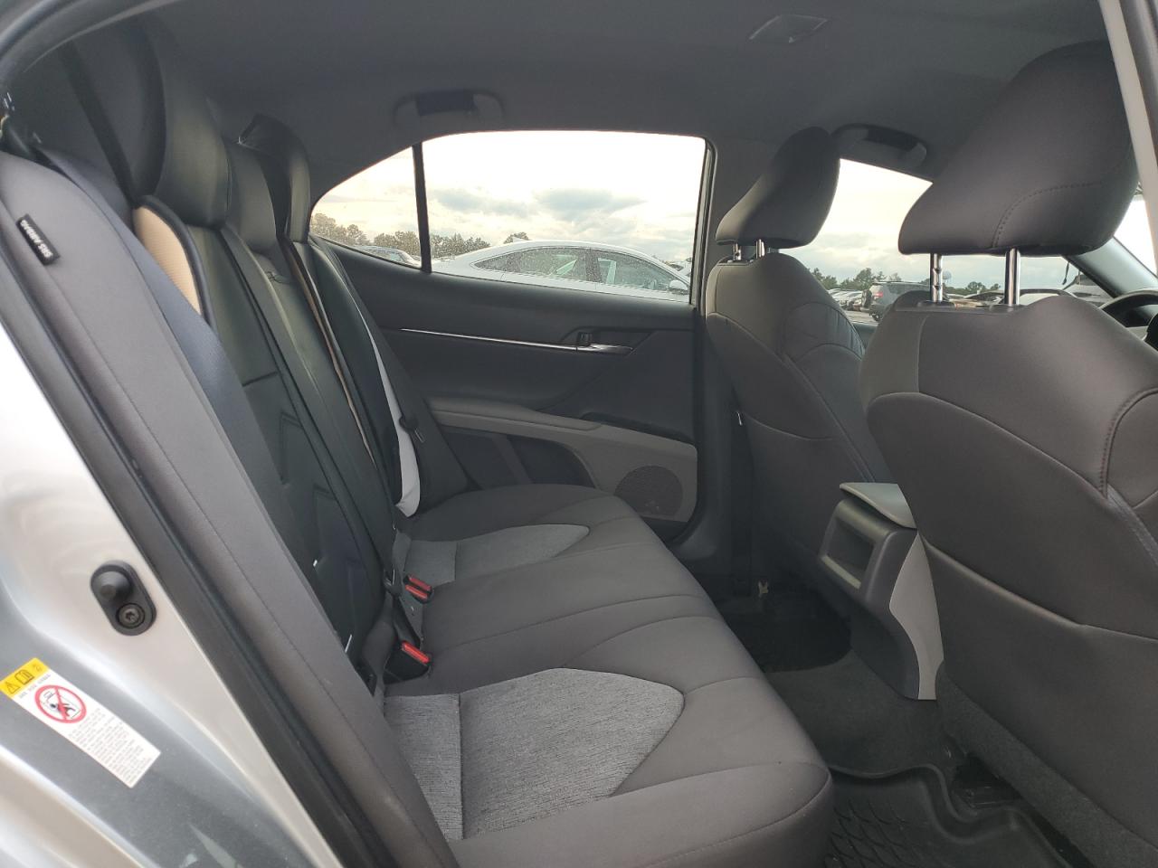 2019 Toyota Camry - Image 10