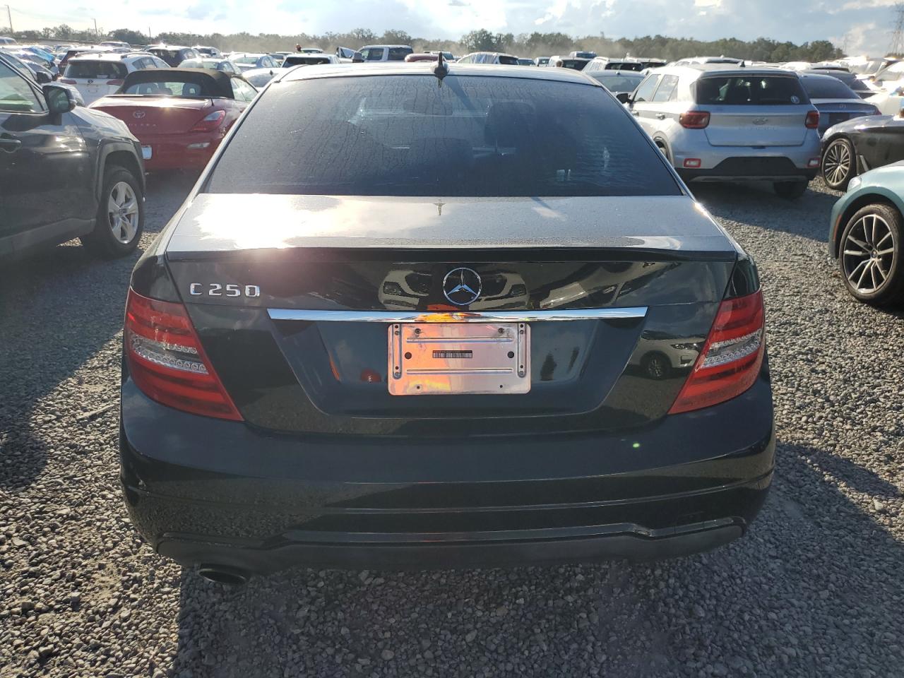 2014 Mercedes-Benz C 250 VIN: WDDGF4HB6EA911919 Lot: 77095194