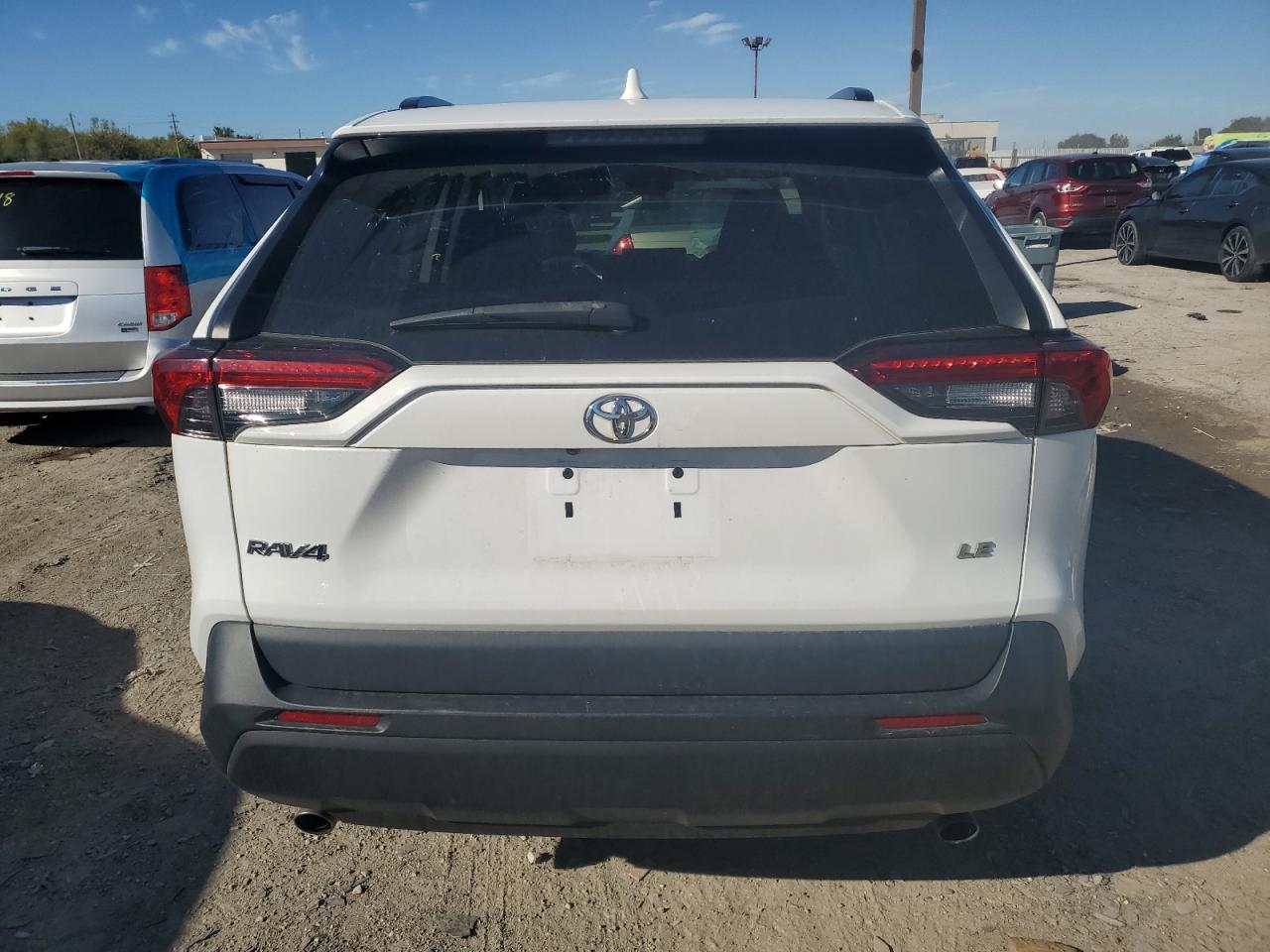 2T3H1RFV5MC133248 2021 Toyota Rav4 Le