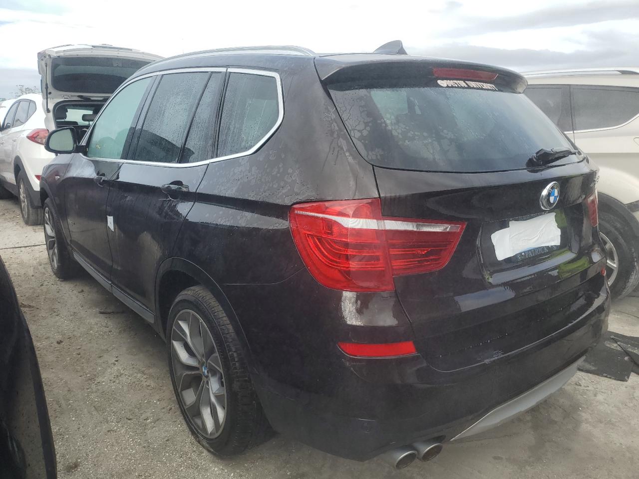 VIN 5UXWX9C57F0D57137 2015 BMW X3 no.2