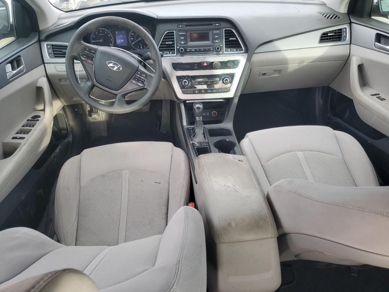 2015 Hyundai Sonata - Image 8