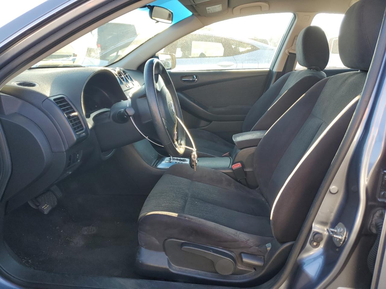 2011 Nissan Altima - Image 7