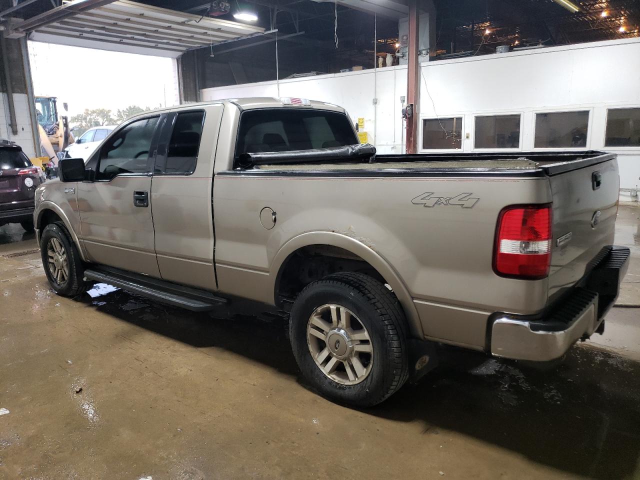 2005 Ford F-150 - Image 2