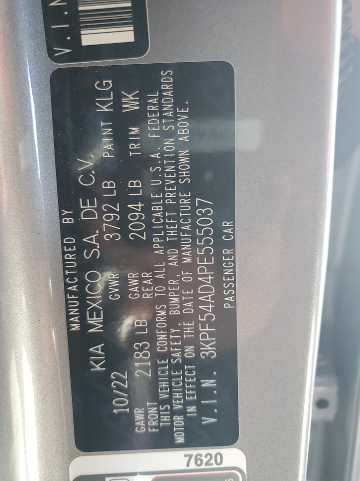 2023 Kia Forte - Image 12
