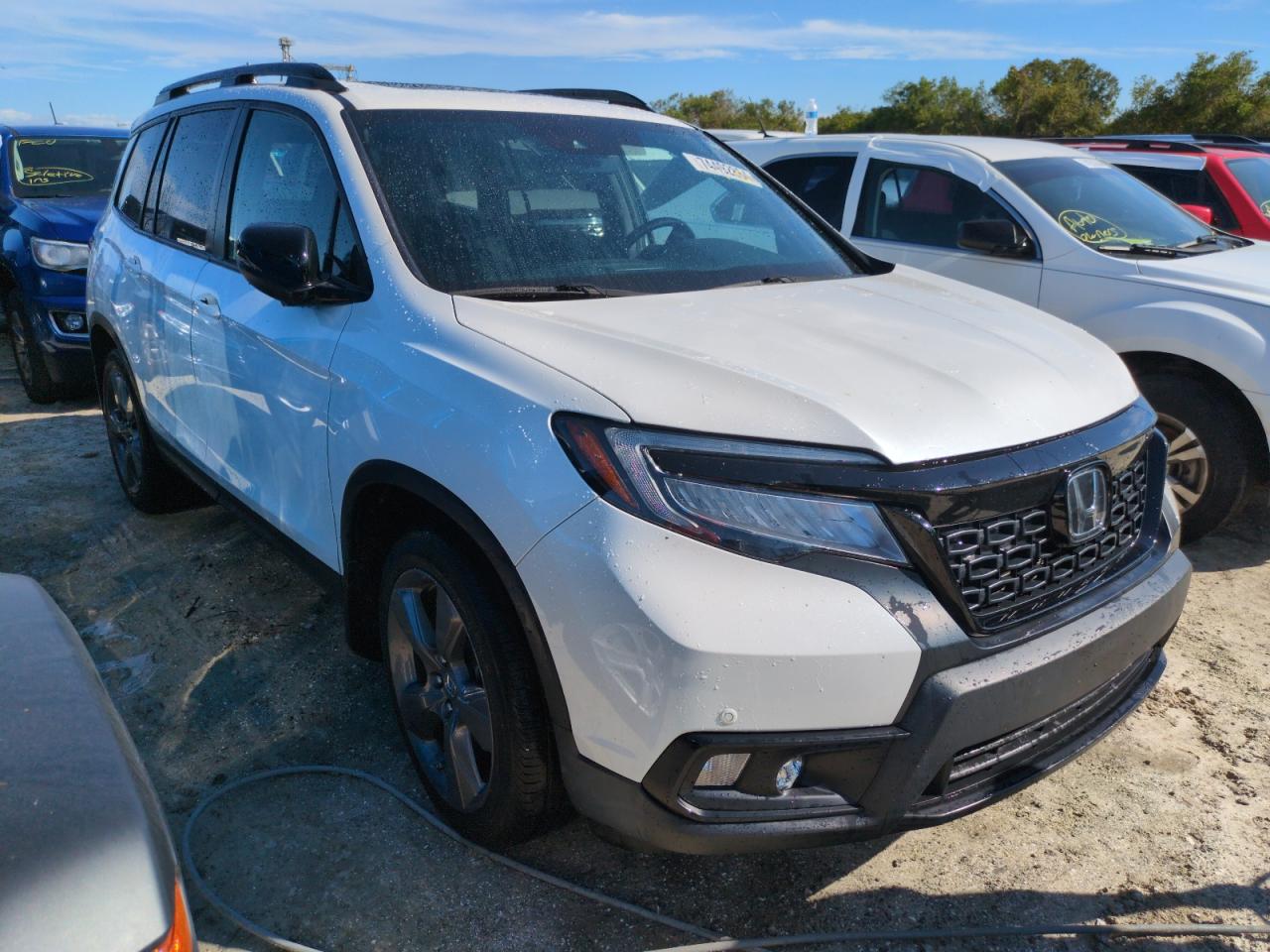 2021 Honda Passport - Image 4
