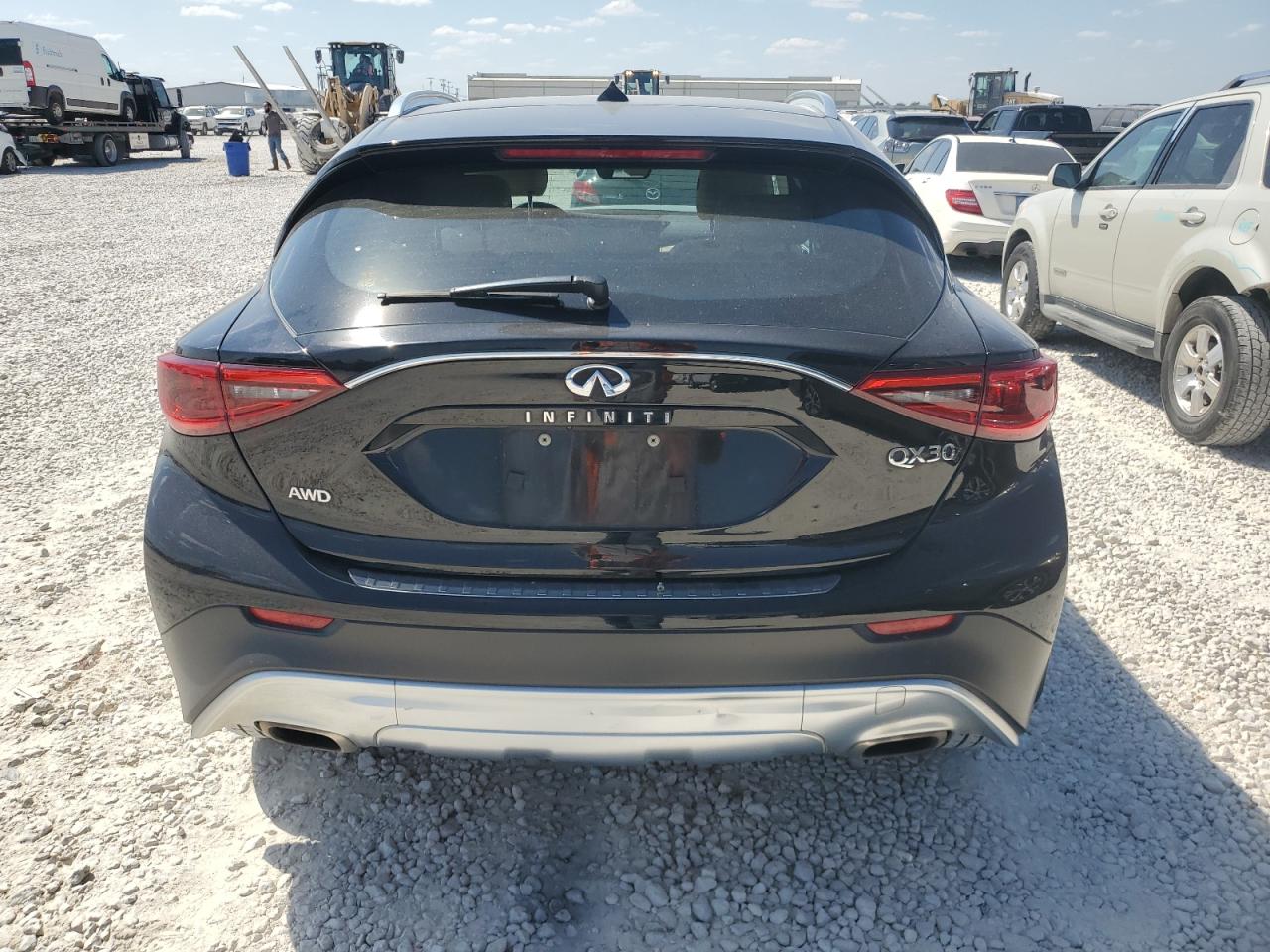 2017 Infiniti Qx30 Base VIN: SJKCH5CRXHA028131 Lot: 74035494