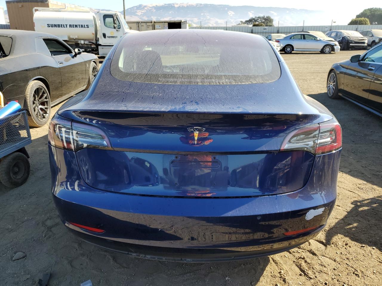 2018 Tesla Model 3 VIN: 5YJ3E1EA8JF013152 Lot: 75775174