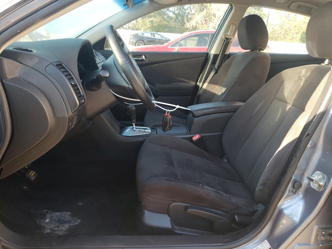 2011 Nissan Altima - Image 7