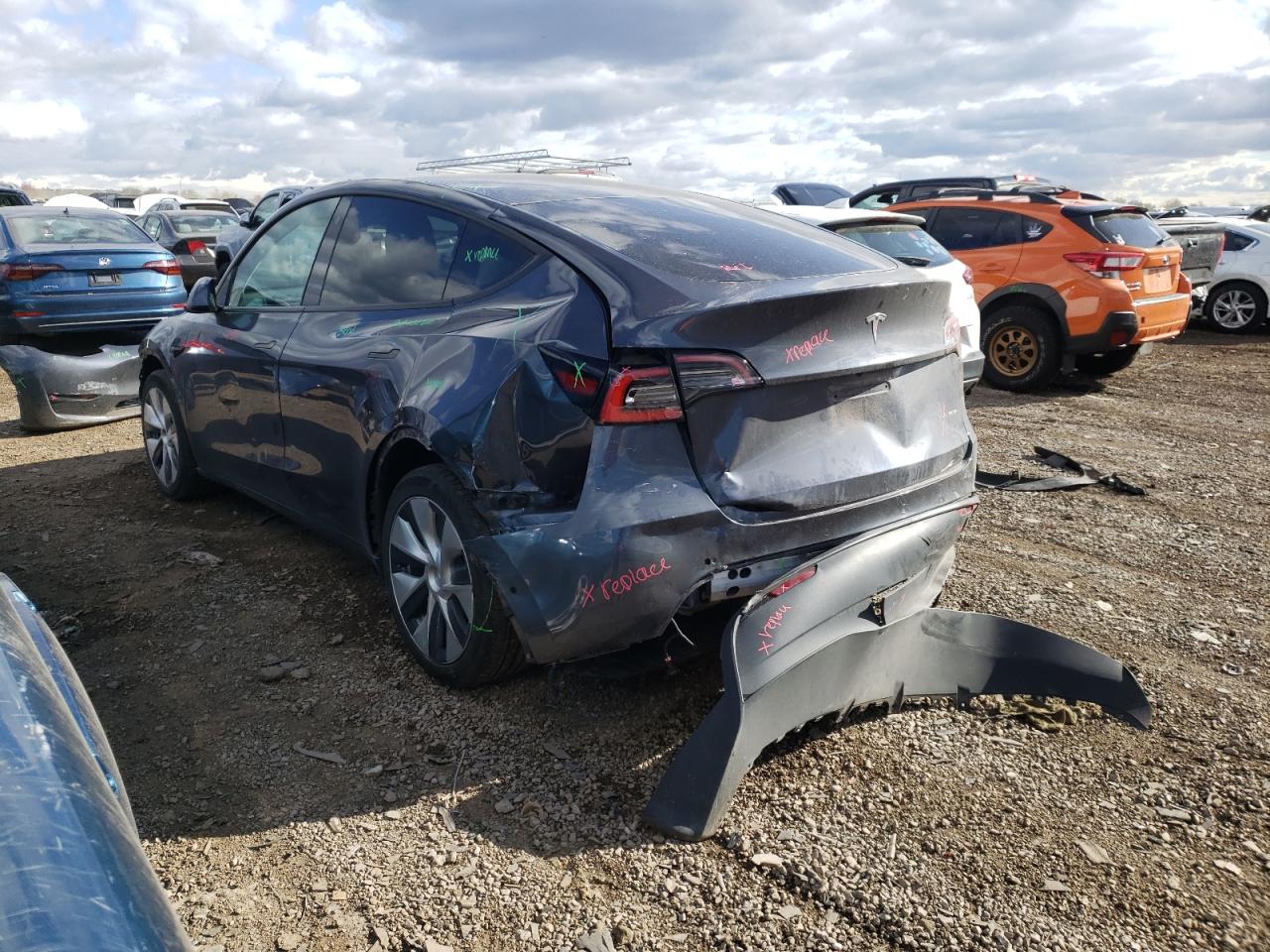 5YJYGDEE6MF083323 2021 Tesla Model Y