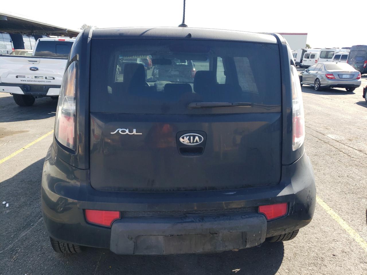 2010 Kia Soul + VIN: KNDJT2A22A7146187 Lot: 77997944