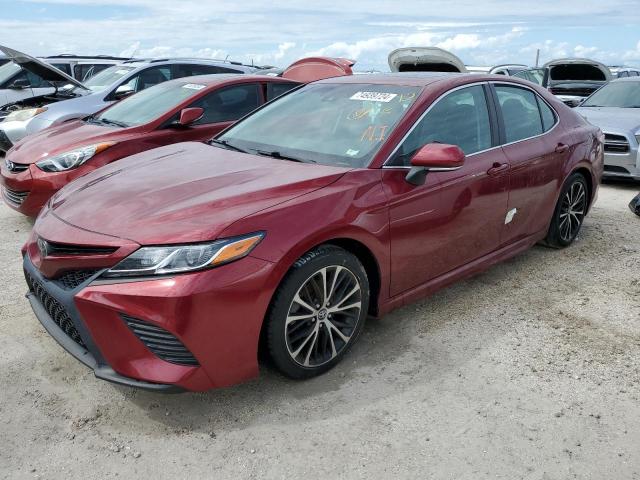  TOYOTA CAMRY 2018 Czerwony