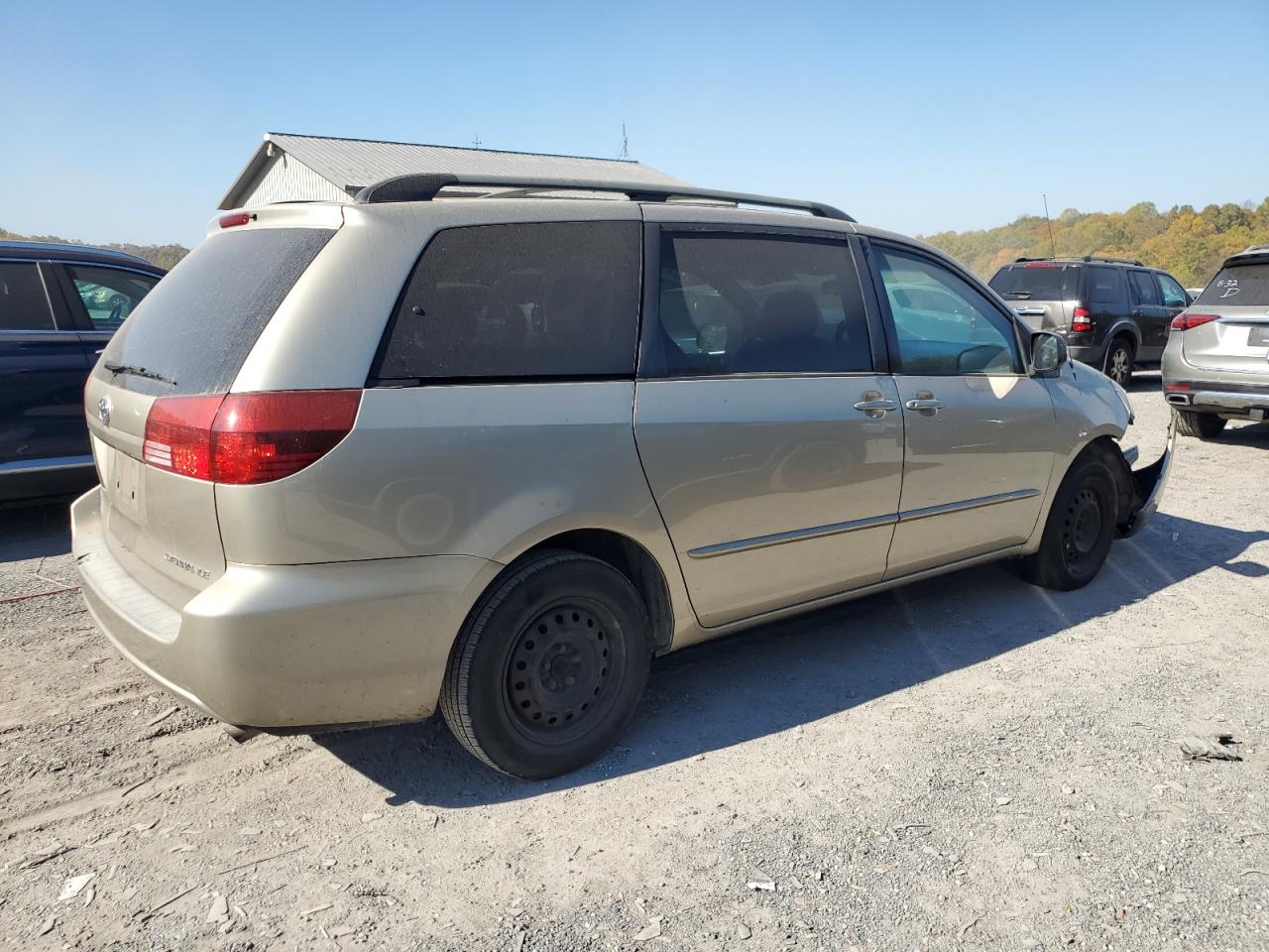 2005 Toyota Sienna - Image 3
