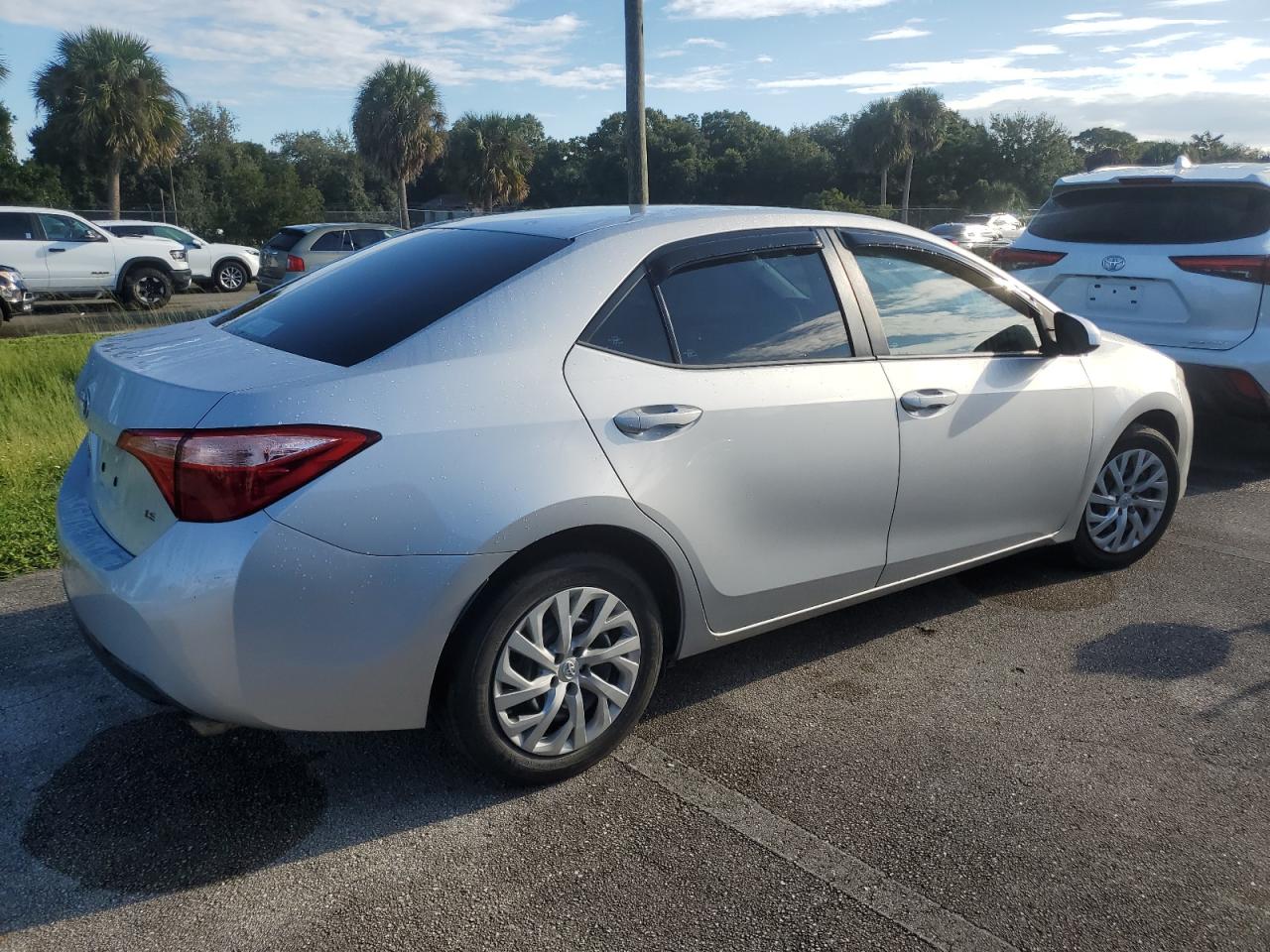 2017 Toyota Corolla - Image 3