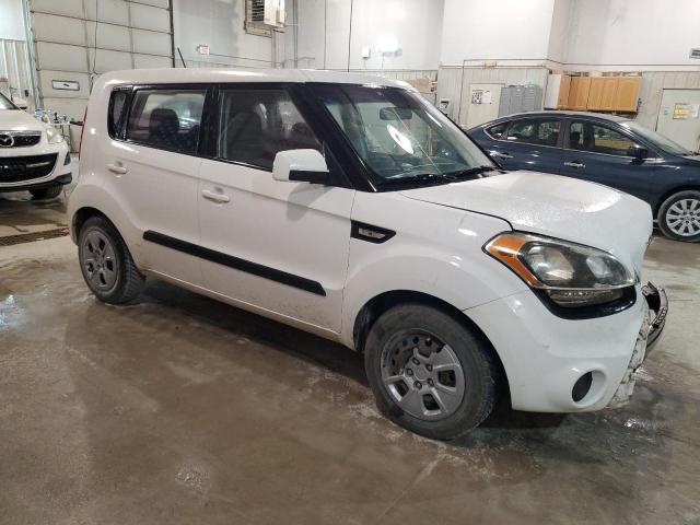 Паркетники KIA SOUL 2013 Білий