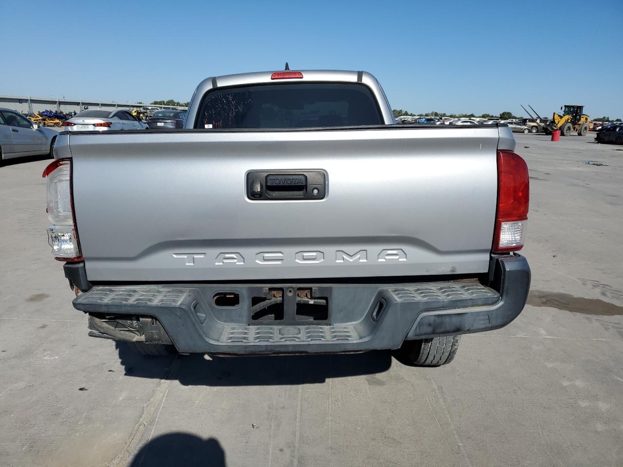 2017 Toyota Tacoma Access Cab VIN: 5TFRX5GN3HX100405 Lot: 74713614