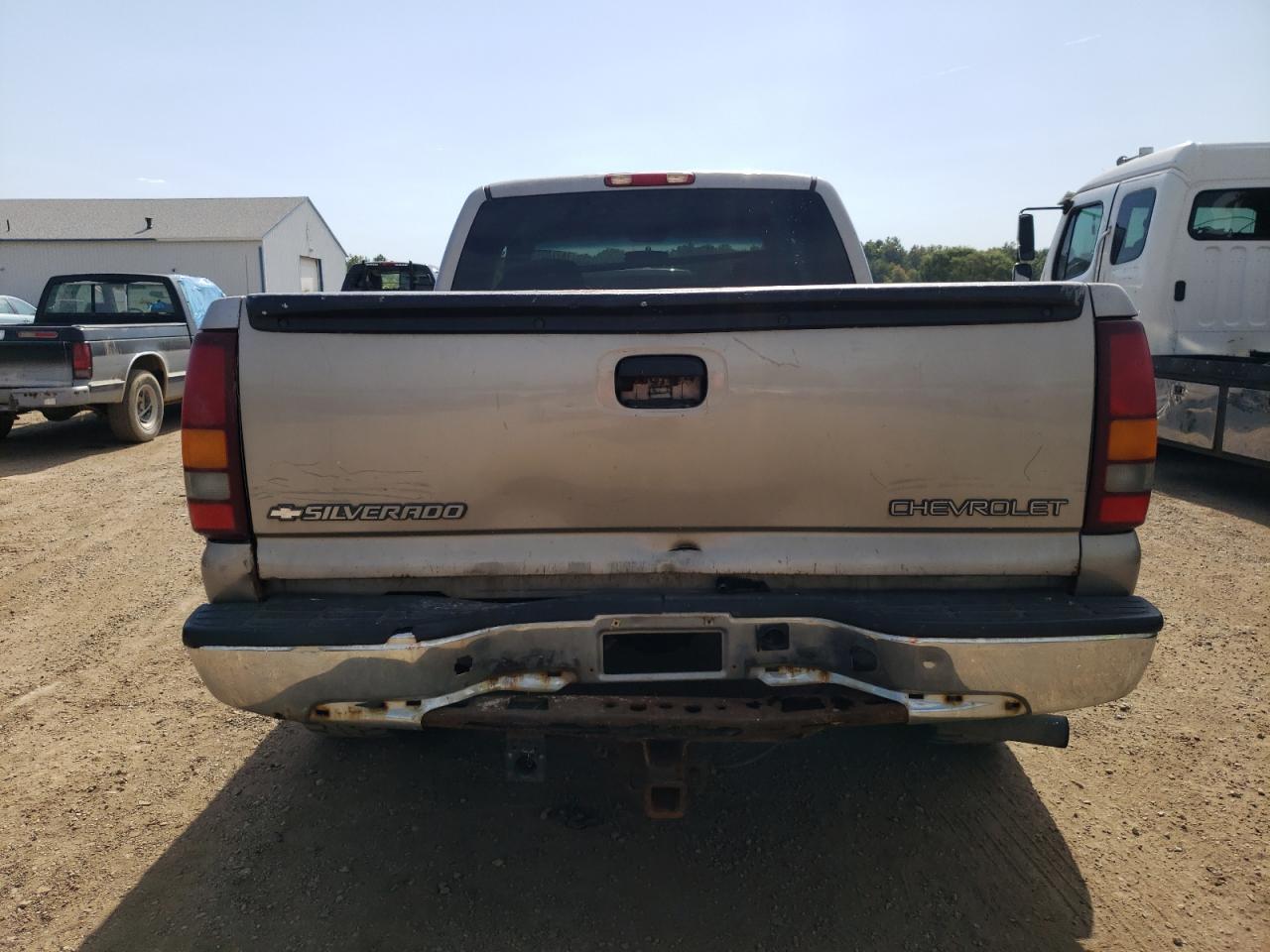 2002 Chevrolet Silverado C1500 VIN: 2GCEC19T221384466 Lot: 74774094