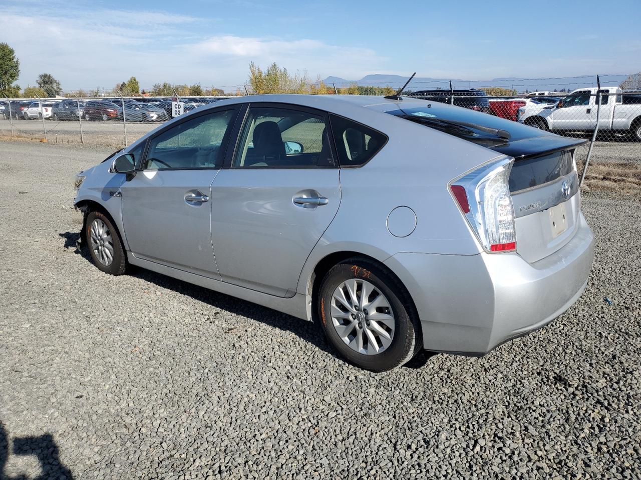 VIN JTDKN3DP7D3044715 2013 TOYOTA PRIUS no.2