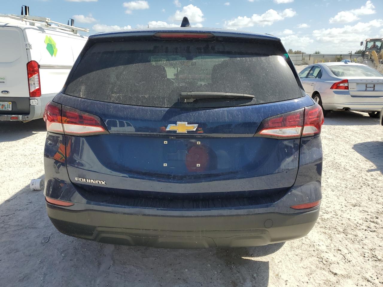 2023 Chevrolet Equinox - Image 6
