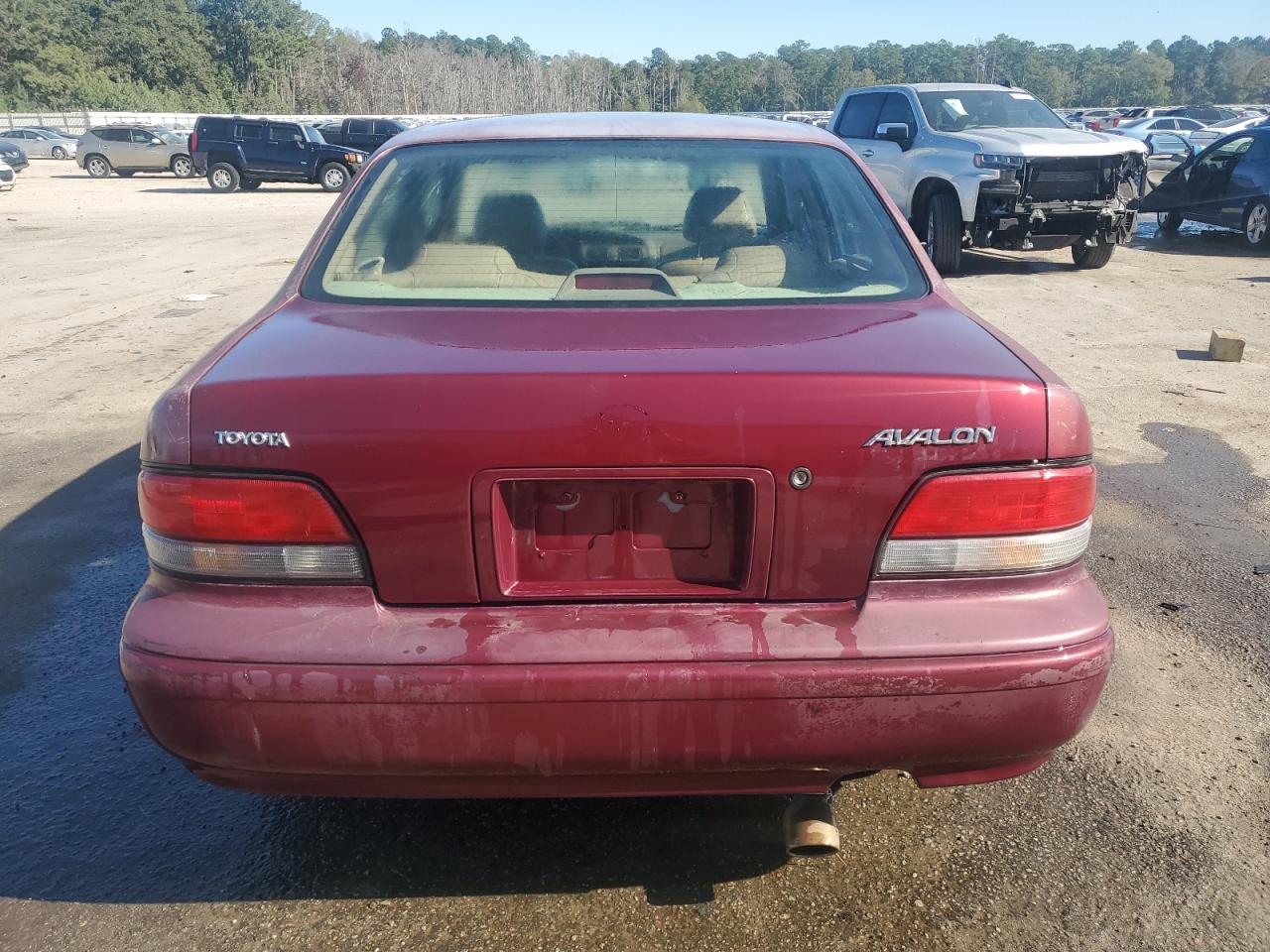 1997 Toyota Avalon Xl VIN: 4T1BF12B1VU137181 Lot: 74271684