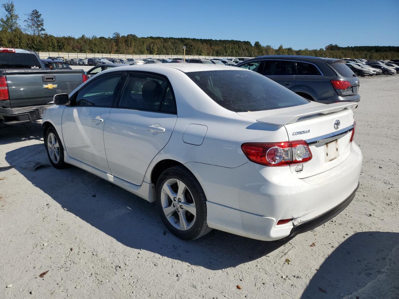 VIN 5YFBU4EE4DP207592 2013 TOYOTA COROLLA no.2