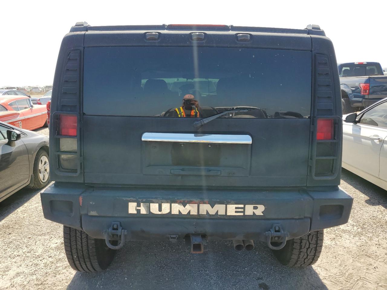 2003 Hummer H2 VIN: 5GRGN23U13H143781 Lot: 77833264