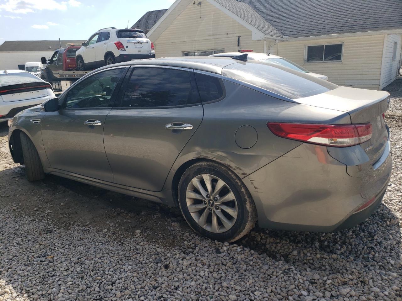 2017 Kia Optima - Image 2