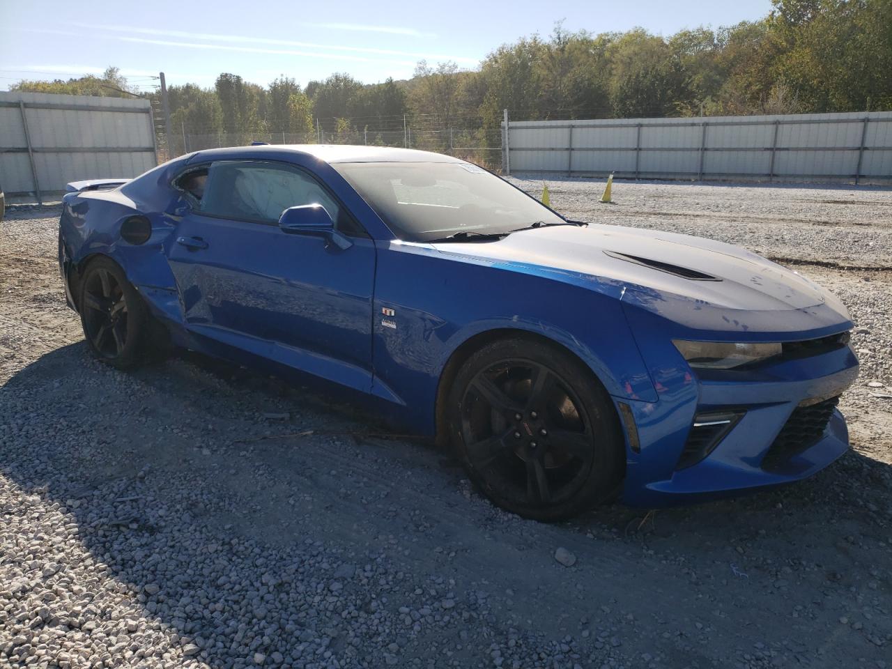 2018 Chevrolet Camaro - Image 4