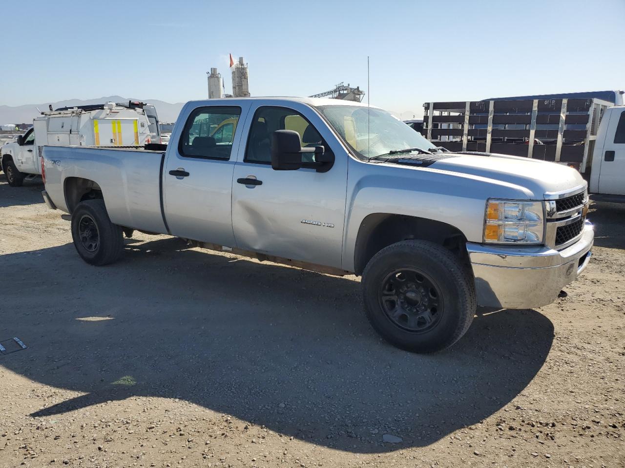 2012 Chevrolet Silverado - Image 4
