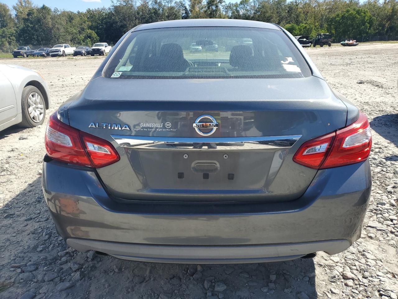 2017 Nissan Altima - Image 6
