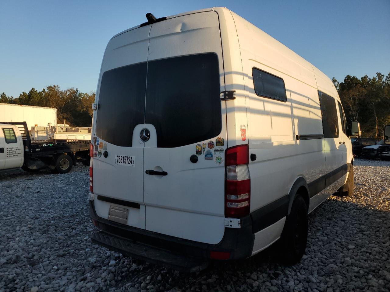 VIN WD3PE8DC2F5998810 2015 MERCEDES-BENZ SPRINTER no.3