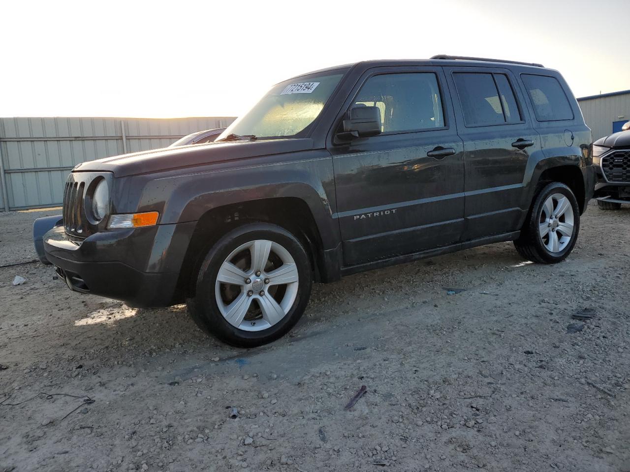 2011 Jeep Liberty (Patriot) - Image 1