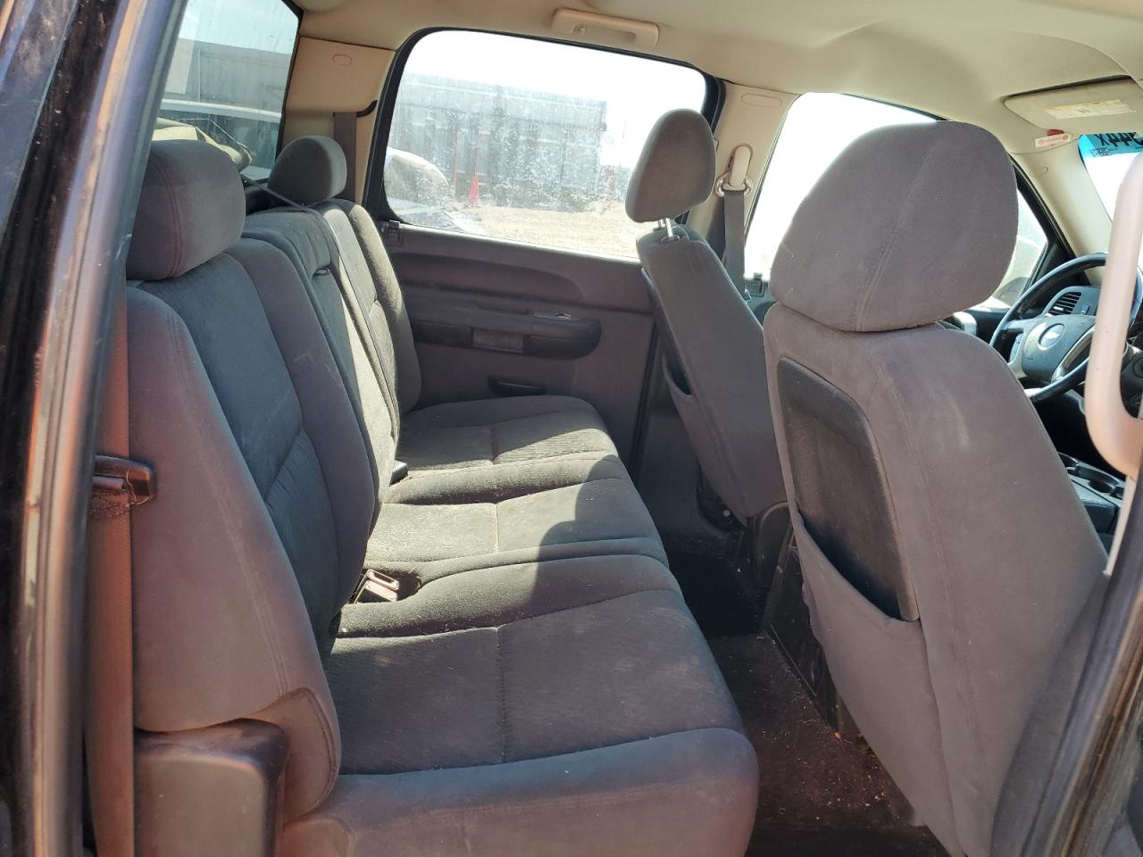 2009 Chevrolet Silverado - Image 10