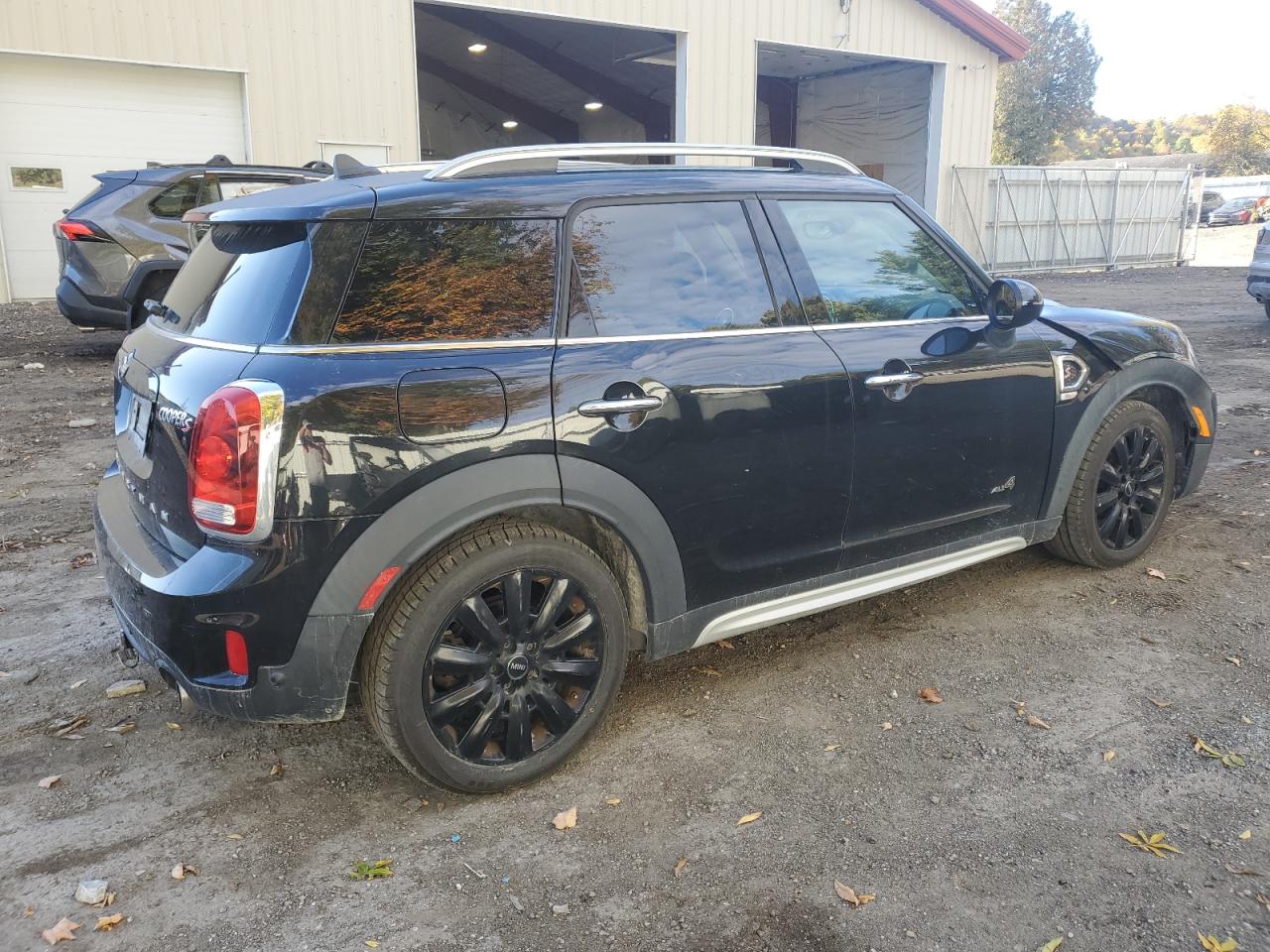2018 MINI Cooper - Image 3