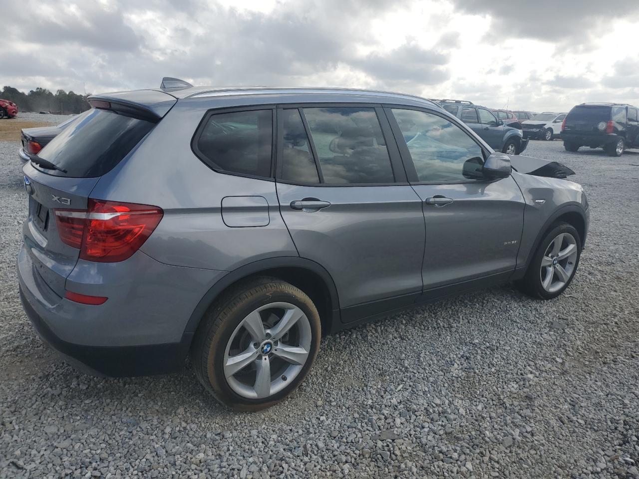 2017 BMW X3 - Image 3