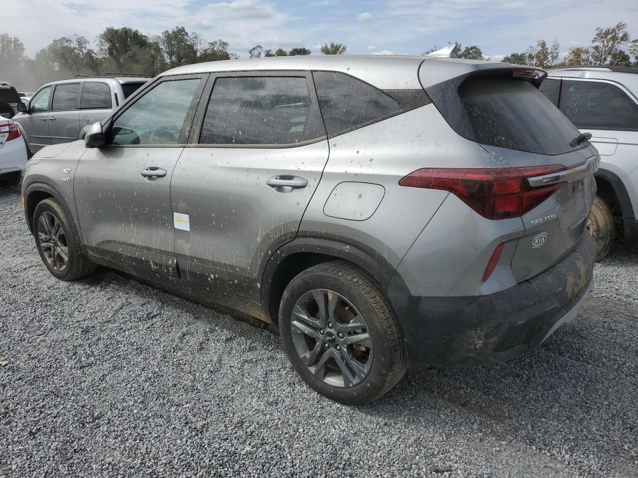 2023 Kia Seltos - Image 2