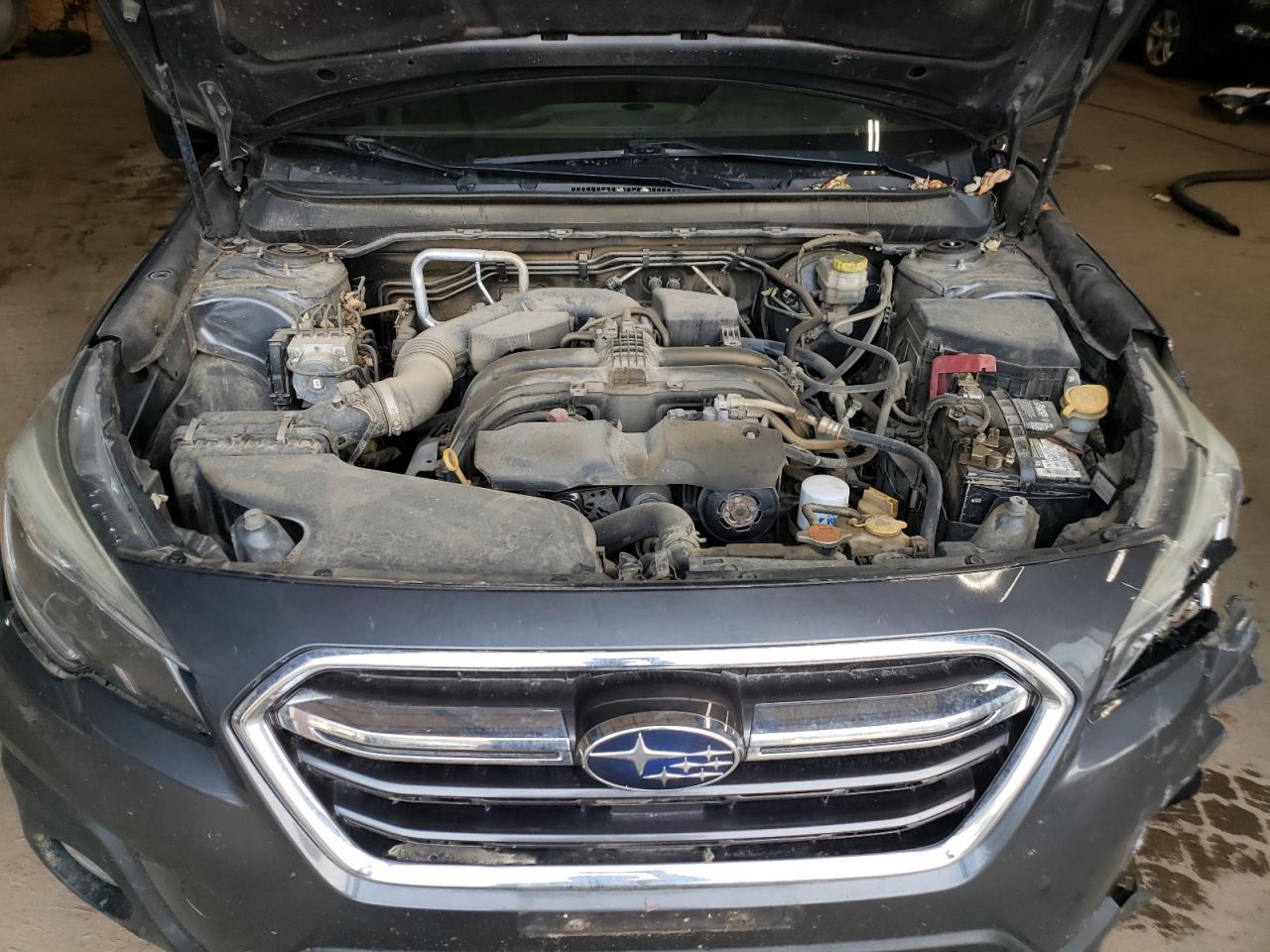 2018 Subaru Outback - Image 12