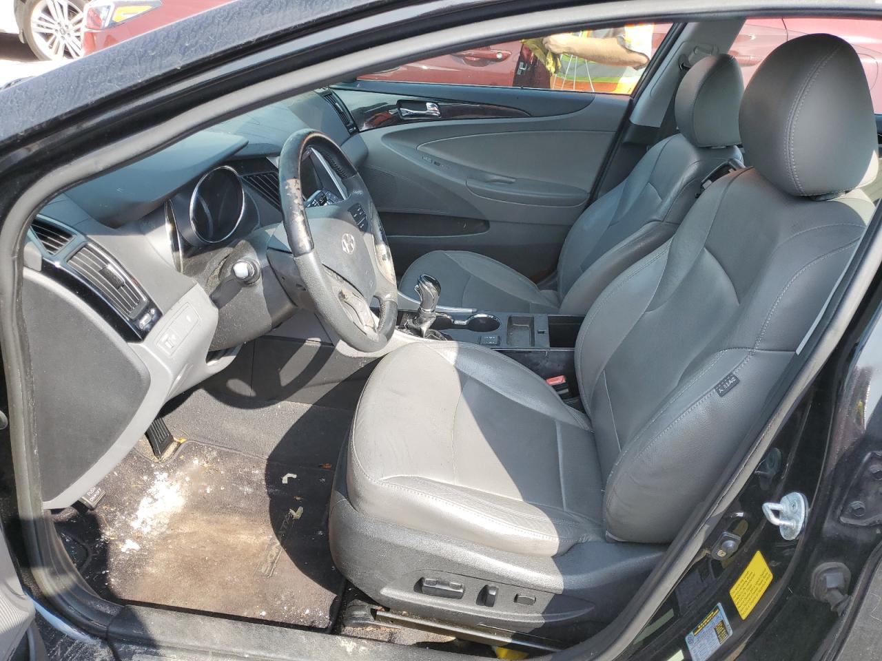 5NPEC4AC3BH111662 2011 Hyundai Sonata Se