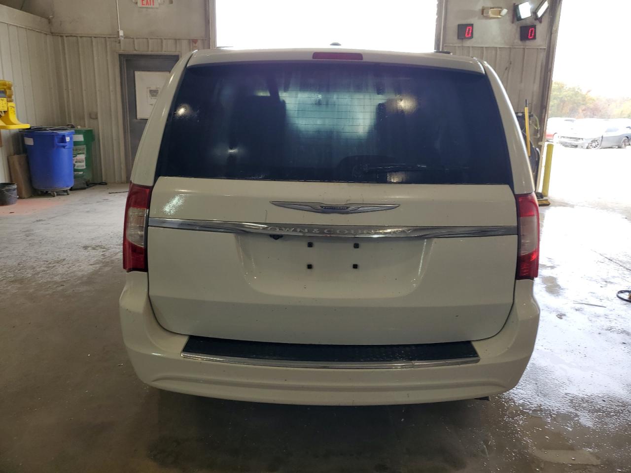 2016 Chrysler Town & Country Touring VIN: 2C4RC1BG7GR253797 Lot: 76984694