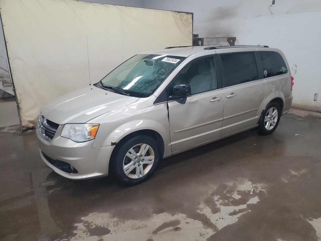 2013 Dodge Caravan - Image 1