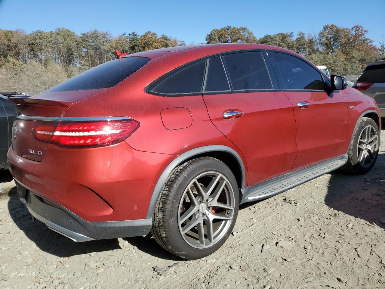 2017 Mercedes-Benz GLE - Image 3